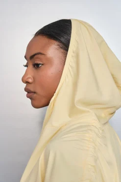 Dash and Stars Sobretudos-Casaco leve reversível com capuz amarelo impress&atilde;o