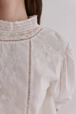 Hoss Intropia Blusas-Cassia. Blusa romântica Ecru