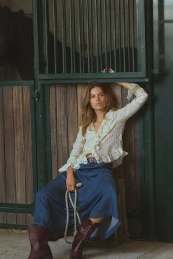 Hoss Intropia Blusas-Cira. Blusa com folhos Ecru