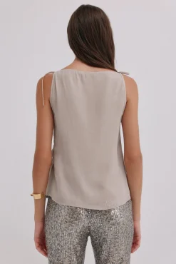 Hoss Intropia T-Shirts-Colette. Top romântico Cinzento