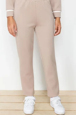 Trendyol Pijamas-Conjunto confortável de duas peças com capuz na cor pedra cinzento