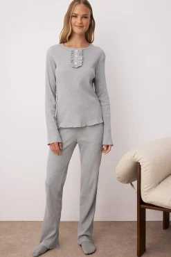 Trendyol Pijamas-Conjunto de pijama cinza mesclado com meia carcela e babados cinzento