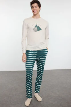 Trendyol Pijamas-Conjunto de pijama de casal de Natal com riscas, corte regular bege