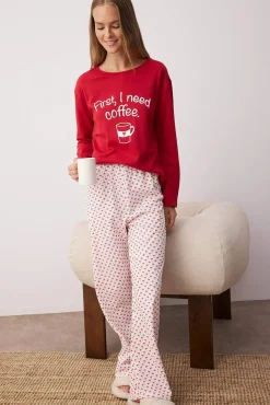 Trendyol Pijamas-Conjunto de pijama de coração com slogan vermelho