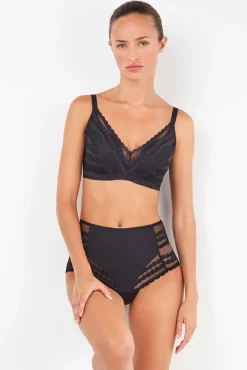 Gisela Roupa Interior-Cueca de renda alta preto