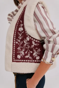 Hoss Intropia Coletes-Daia. Colete bordado Granada