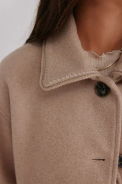 Hoss Intropia Casacos-Fabiana. Sobretudo curto Cinzento