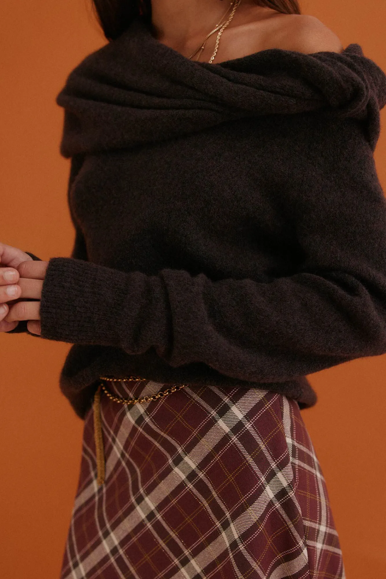 Hoss Intropia Camisolas-Idalia. Camisola com decote assimétrico Castanho