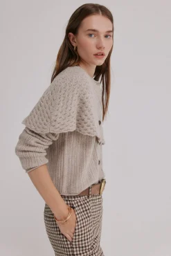 Hoss Intropia Camisolas-Inna. Casaco de malha com capa Beige