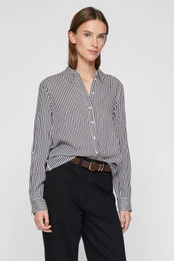 Vila Blusas-Long-sleeved shirt Impress&atilde;o