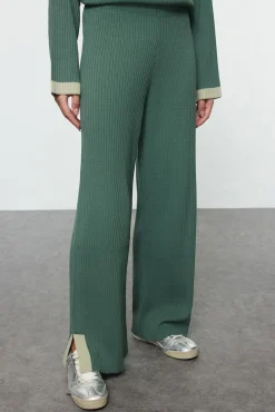 Trendyol Pijamas-Malha de calça e T-shirt de malha com vivo verde