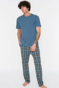Trendyol Pijamas-Malha de pijama de malha xadrez marinho com corte regular azul