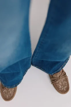 Hoss Intropia Mocassins|Calçado De Couro-Marcela. Mocassins de croute bordados Beige