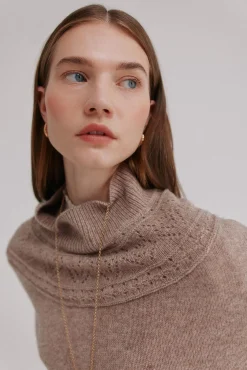 Hoss Intropia Sobretudos-Marta. Capa de malha com franjas Beige