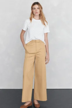 Pedro del Hierro T-Shirts-Mini camiseta cravejada Branco