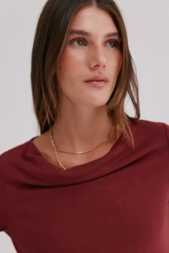 Hoss Intropia T-Shirts-Mirta. T-shirt com decote drapeado Granada