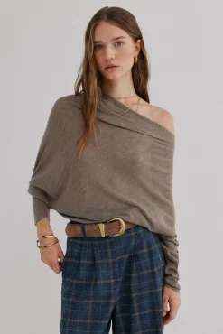 Hoss Intropia Camisolas-Nica. Camisola com decote assimétrico Cinzento