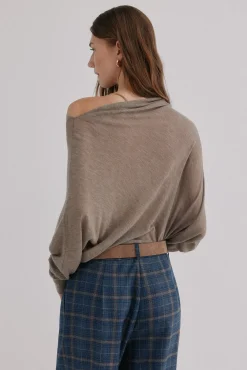 Hoss Intropia Camisolas-Nica. Camisola com decote assimétrico Cinzento