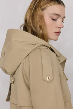 Pedro del Hierro Casacos-Parka acolchoada capuz Beige