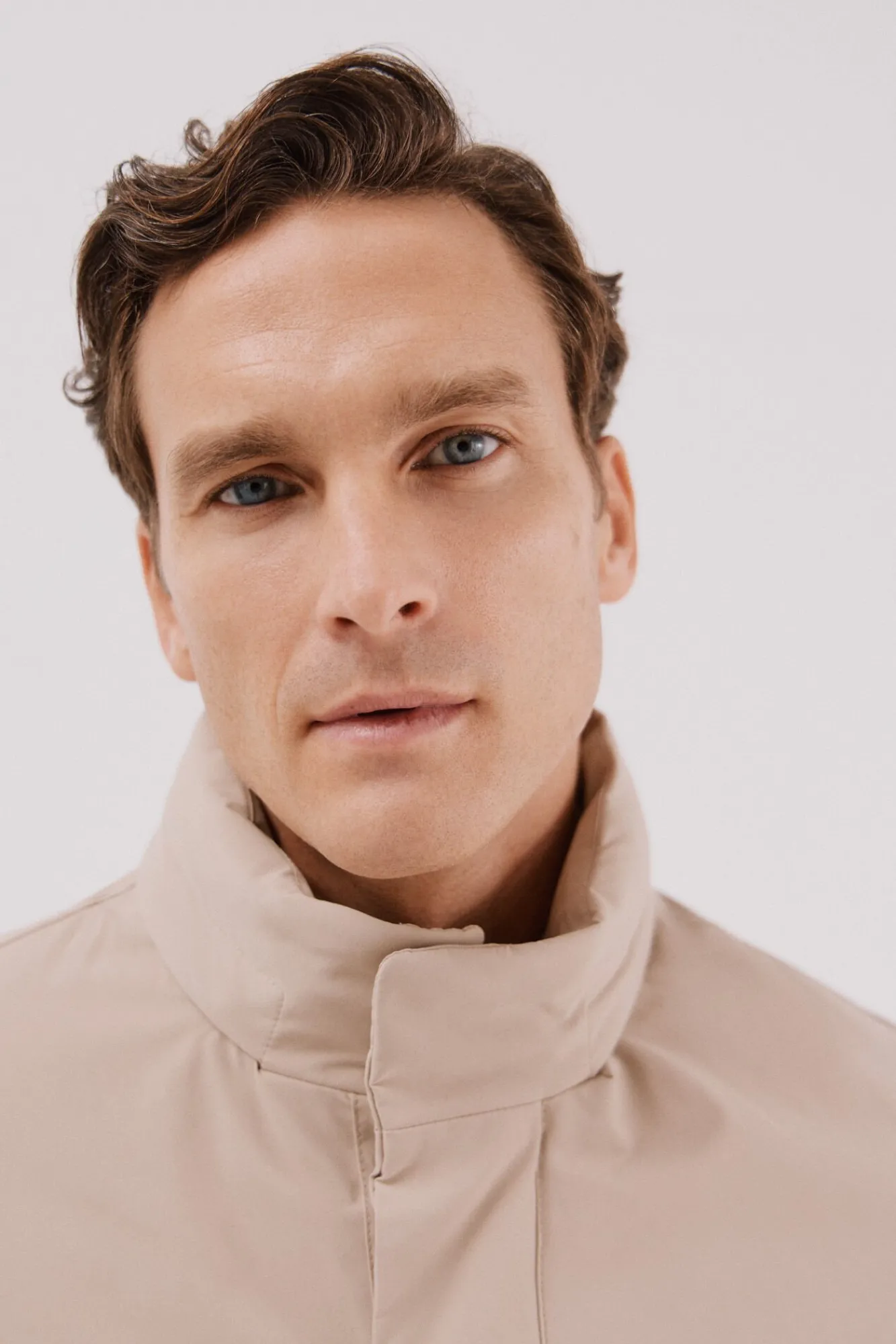 Cortefiel Sobretudos-Parka técnica com vistas removíveis Tostado