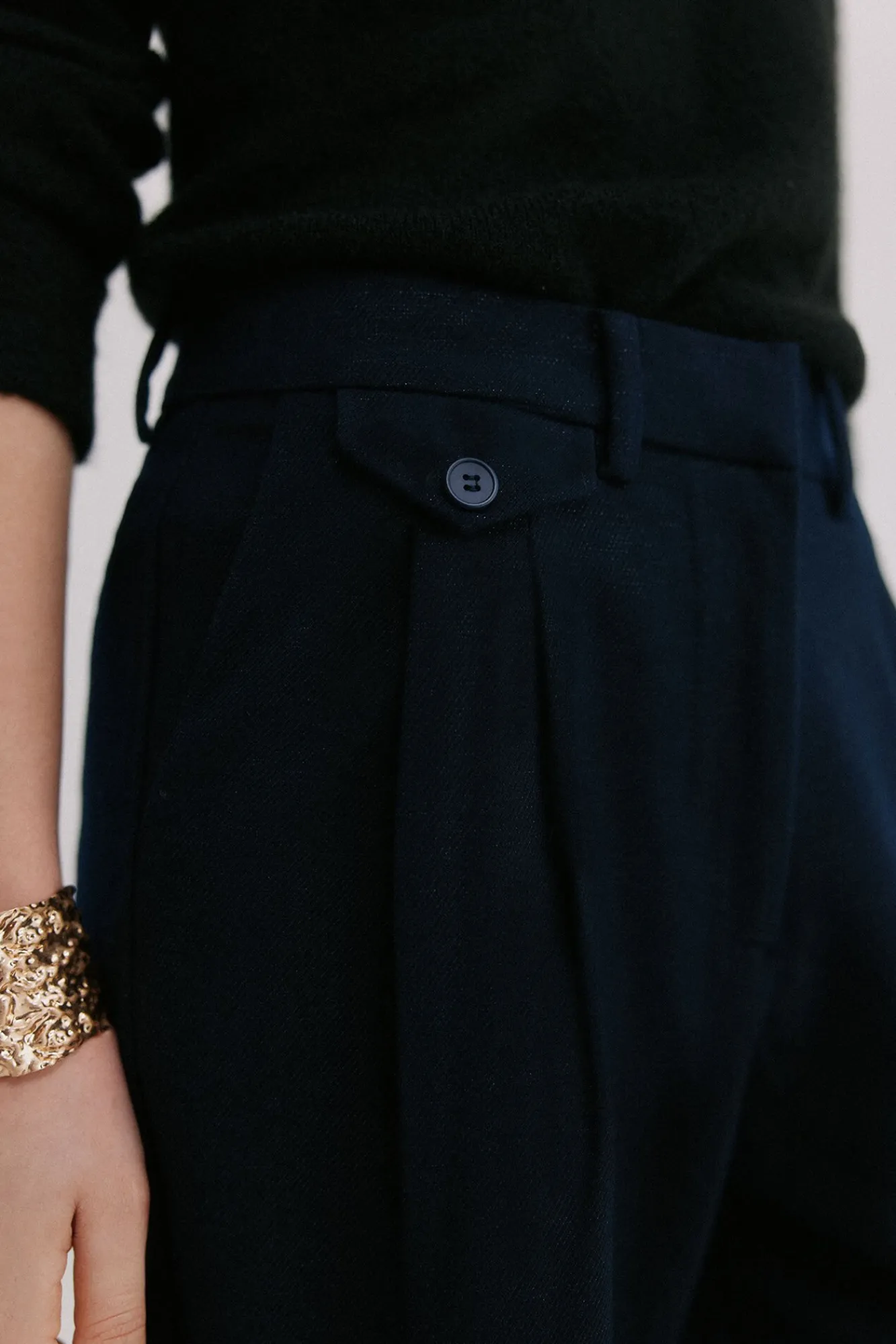 Hoss Intropia Calças-Peggy. Calças com pregas Azul