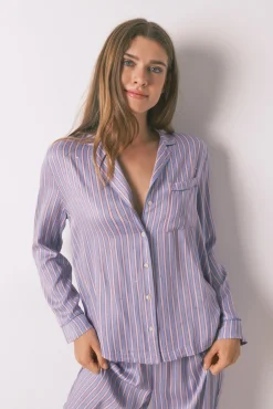 Women'secret Pijamas-Pijama camiseiro longa de cetim com estampa riscas azul