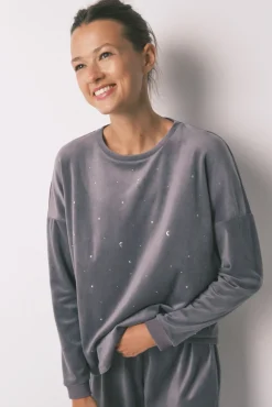 Women'secret Pijamas-Pijama comprido em veludo cinza macio e brilhante cinzento