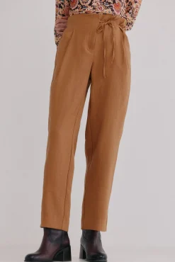 Hoss Intropia Calças-Piper. Calça de laçada Beige