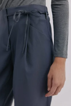 Hoss Intropia Calças-Piper. Calça de laçada Cinzento