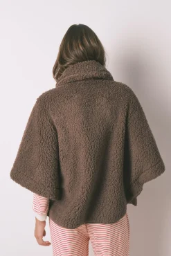 Women'secret Roupões-Poncho curto de robe de borrego marrom do Snoopy cru