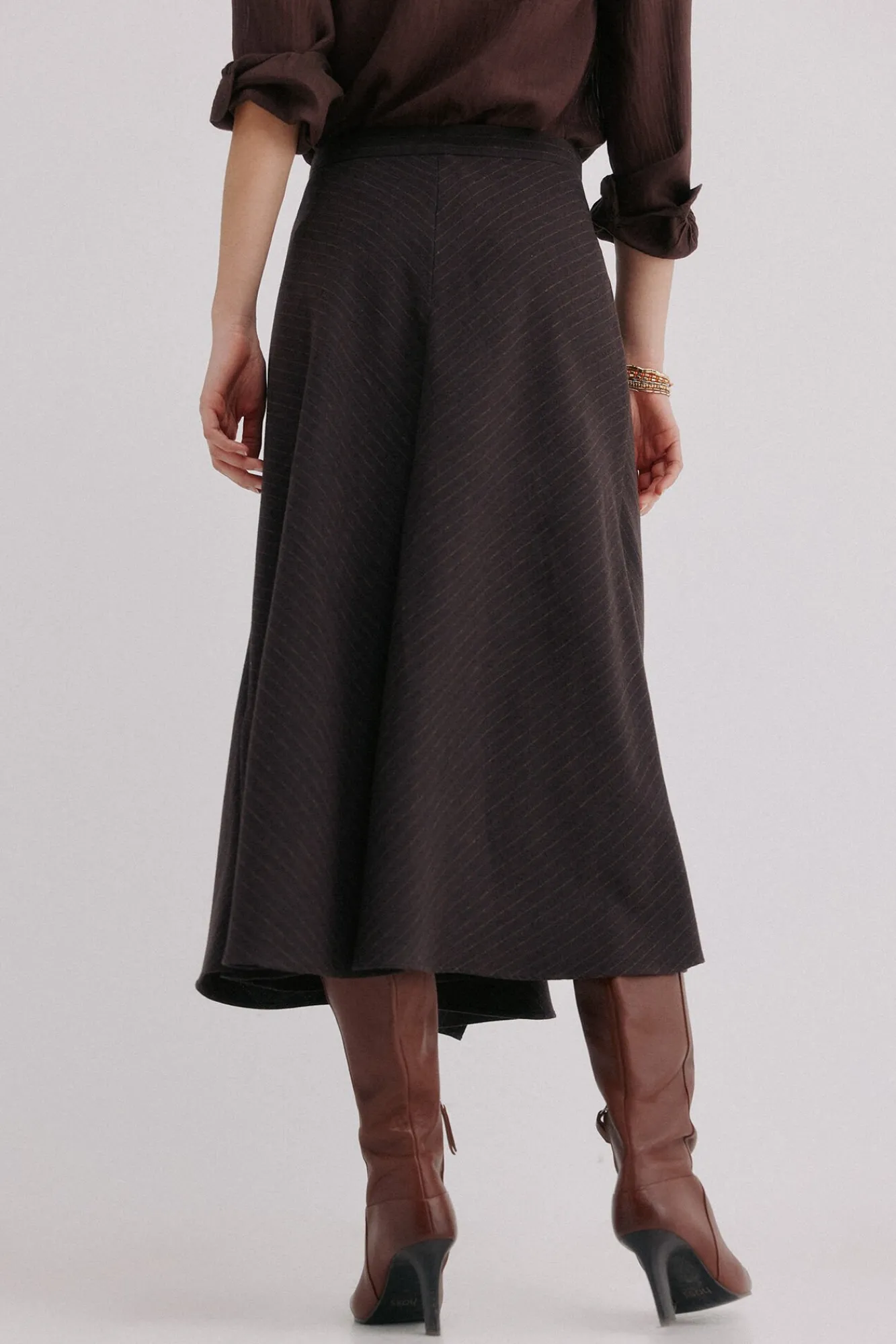 Hoss Intropia Saias-Rina. Riscas saia Castanho