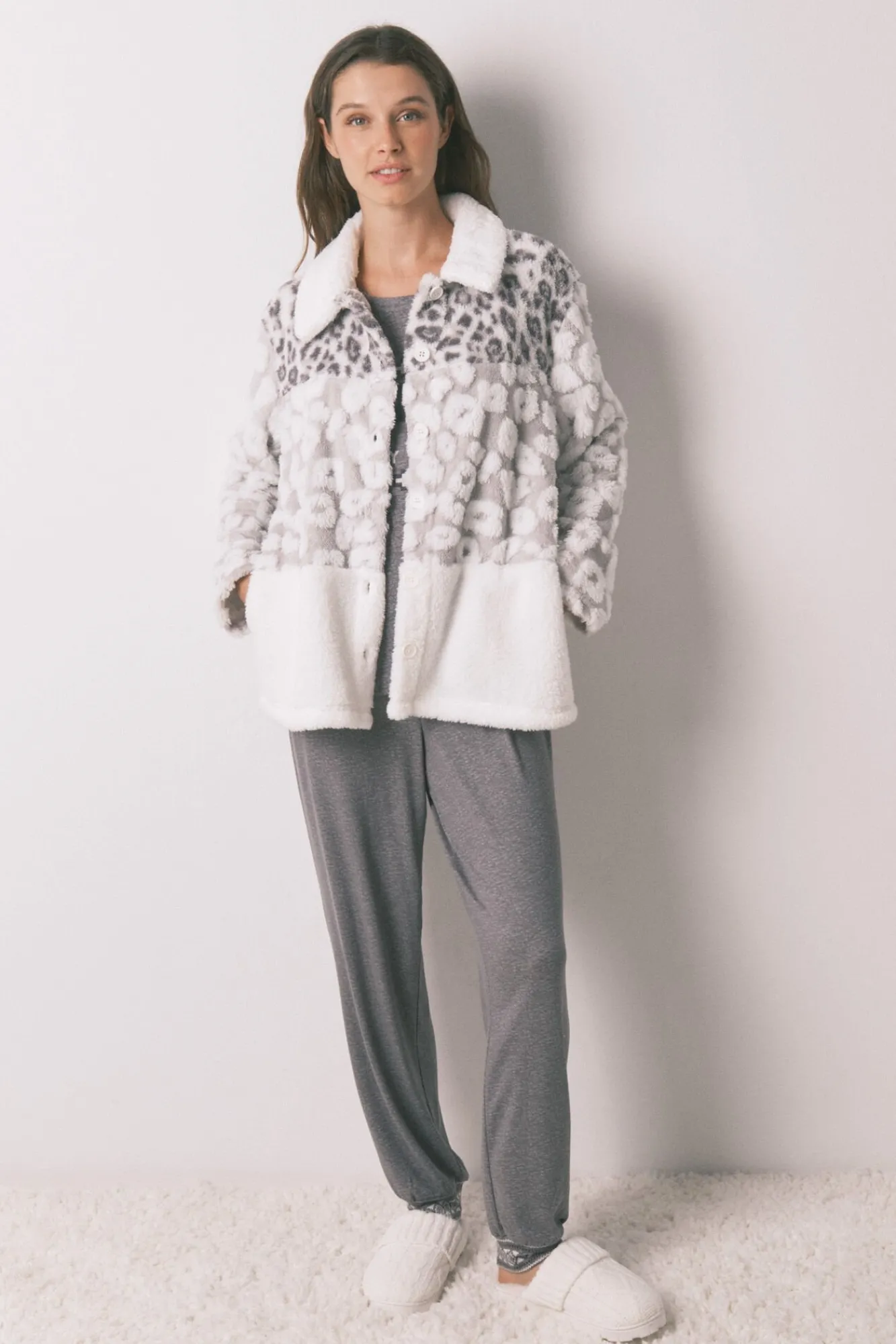 Women'secret Roupões-Robe curto tricolor animal print em borrego bege