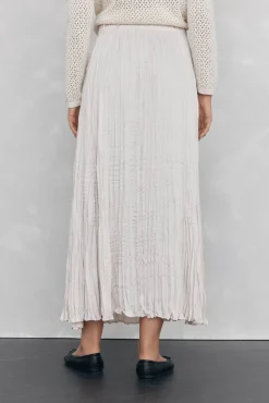Pedro del Hierro Saias-Saia plissada de cetim Beige