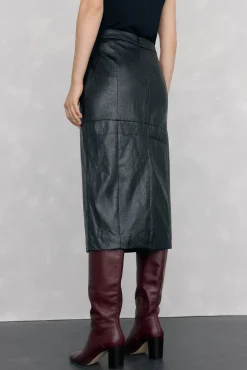Pedro del Hierro Saias-Saia reta com relevo tipo pele Preto