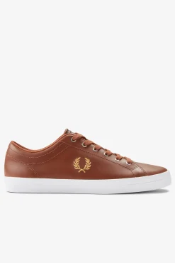 Fred Perry Sneakers-Sapatilhas Baseline pele Castanho