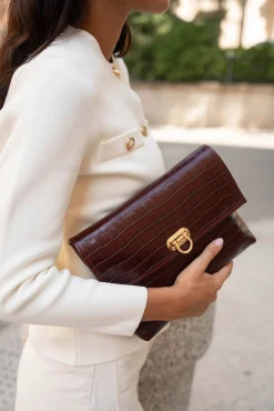 The Code Malas-Sobre Greta Coco Bordeaux Granada