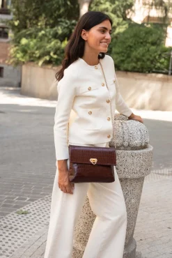 The Code Malas-Sobre Greta Coco Bordeaux Granada