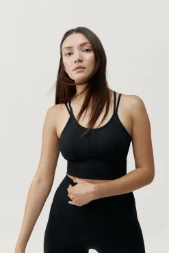 Born Living Yoga T-Shirts-Soutien desportivo top India Black preto