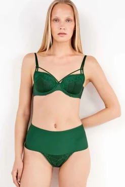 Gisela Roupa Interior-Soutien enchimento bojo com detalhe em renda verde