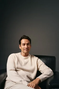 OOTO Camisolas-Suéter de algodão torcido com gola redonda Tostado