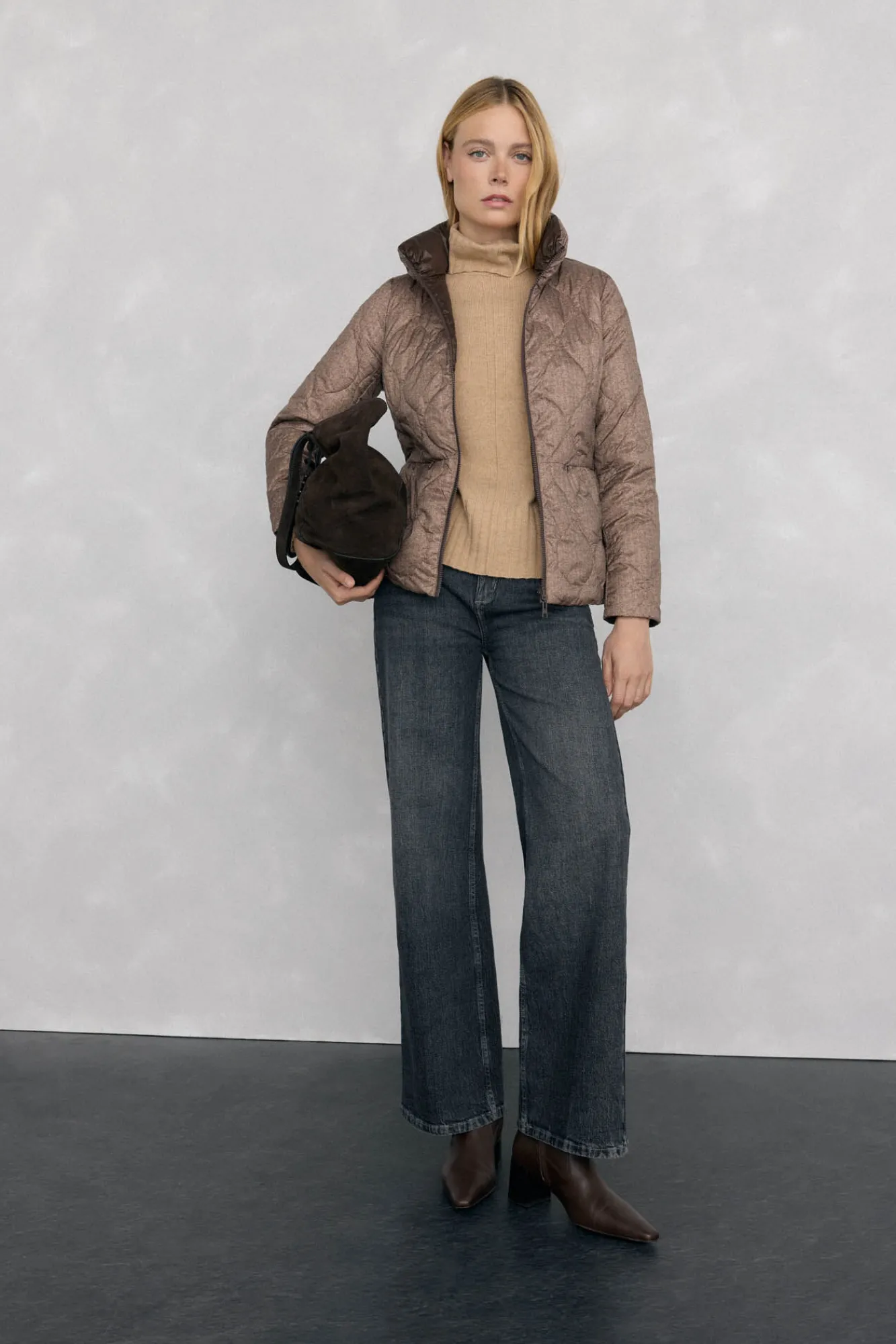 Pedro del Hierro Camisolas-Suéter de lã com gola e costura central Beige