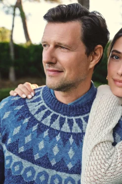 Cortefiel Camisolas-Suéter de Natal com gola caixa de lã Azul