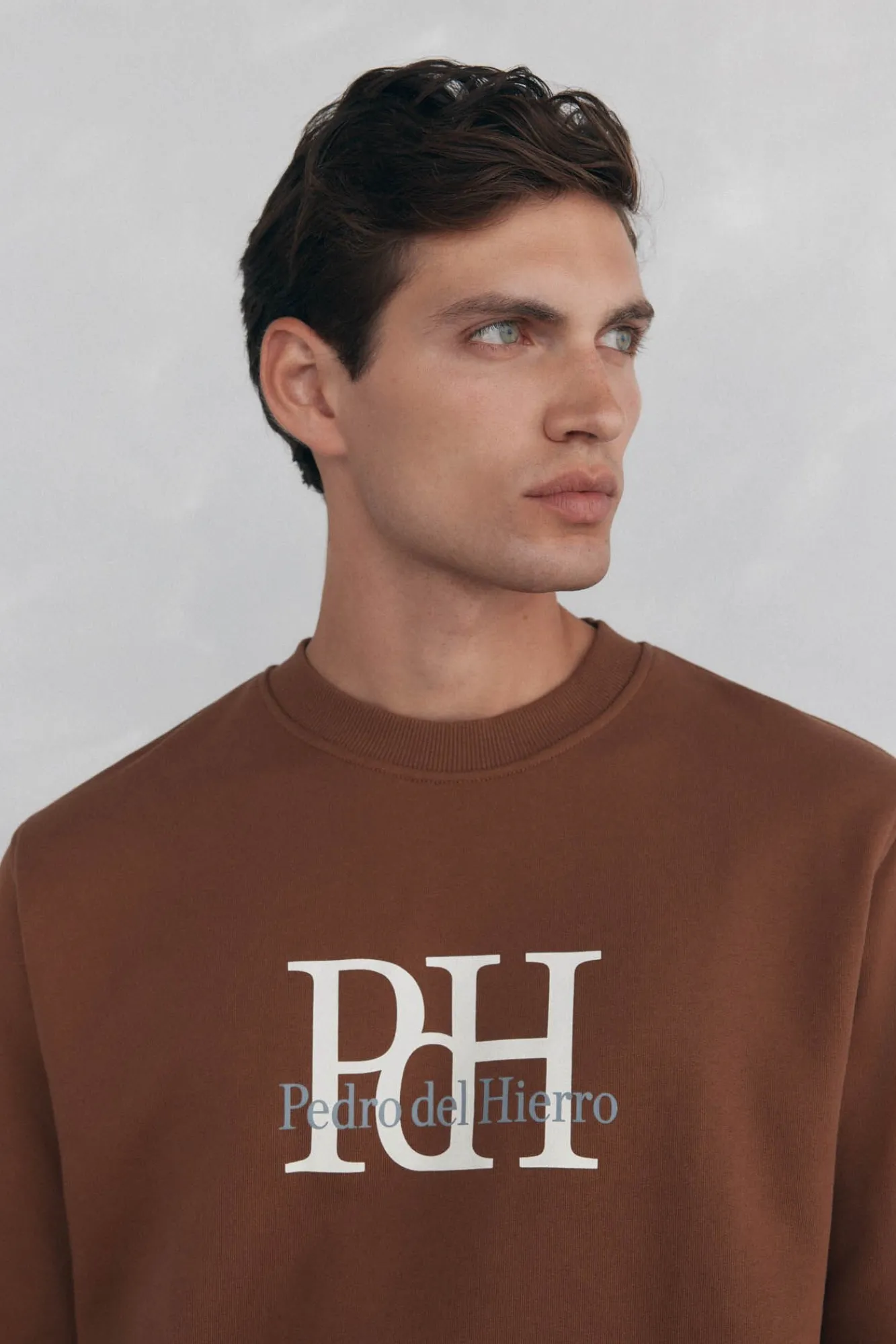 Pedro del Hierro Sweatshirts-Sweatshirt com gola caixa redonda e logo grande Marrom