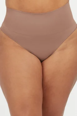 Spanx Roupa Interior-Tanga modelante de cintura alta nylon reciclado cru