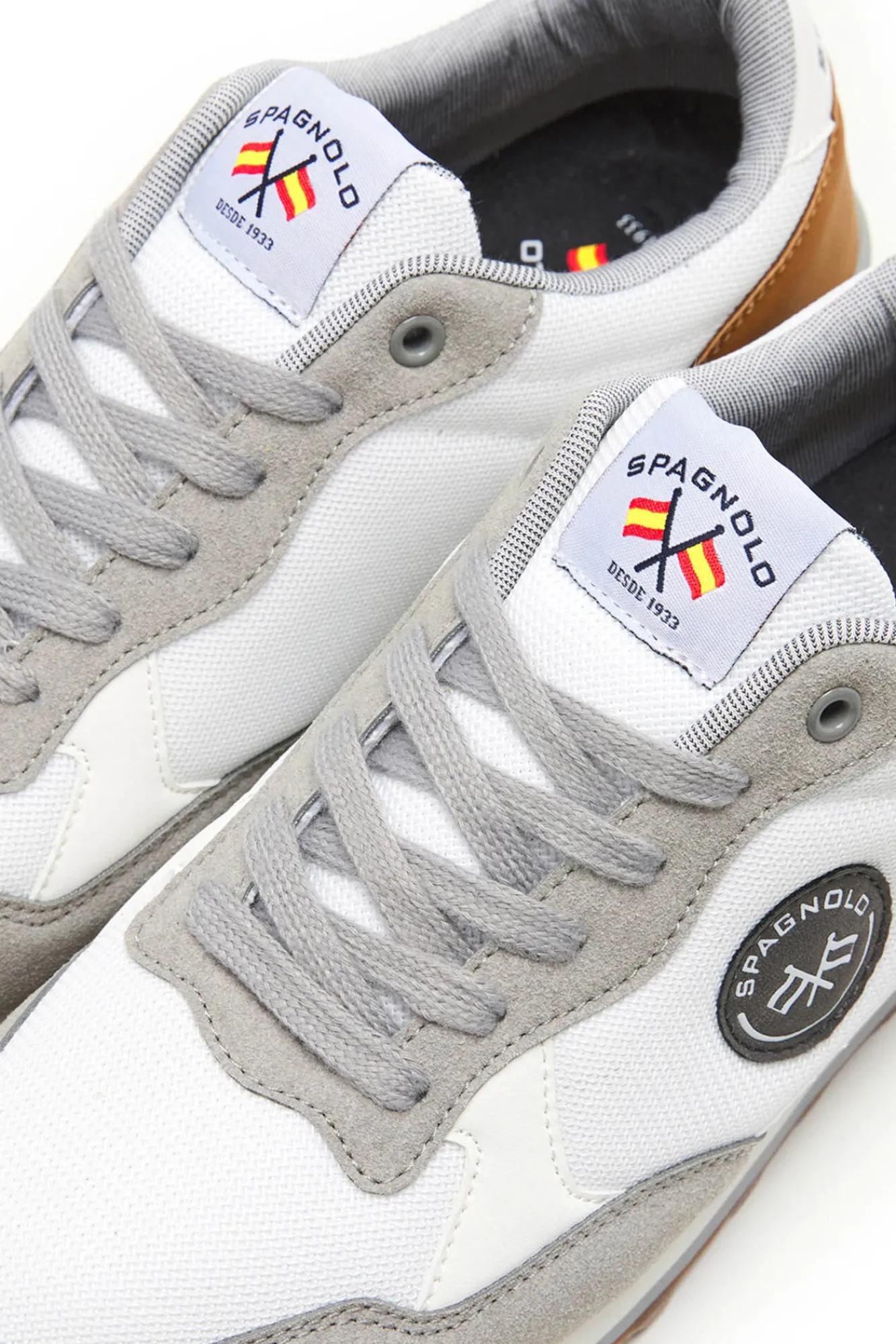 Spagnolo Sneakers-Tênis de corrida casual Cinzento