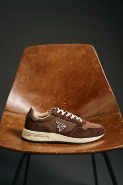 OOTO Sneakers-Tênis de pele e tecido Castanho