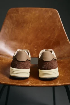 OOTO Sneakers-Tênis de pele e tecido Castanho