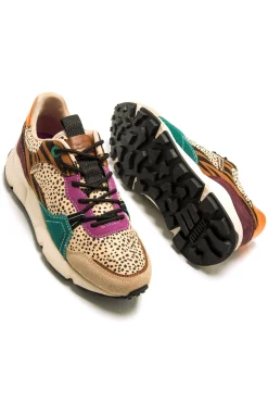 MTNG Sneakers-Tênis feminino modelo Climb estampado