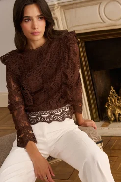 Polín Et Moi T-Shirts-Top de renda Alda Castanho