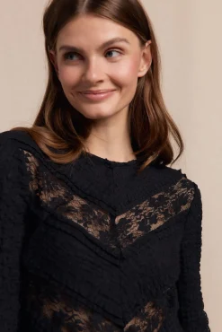 Slowlove T-Shirts-Top de renda combinada Preto